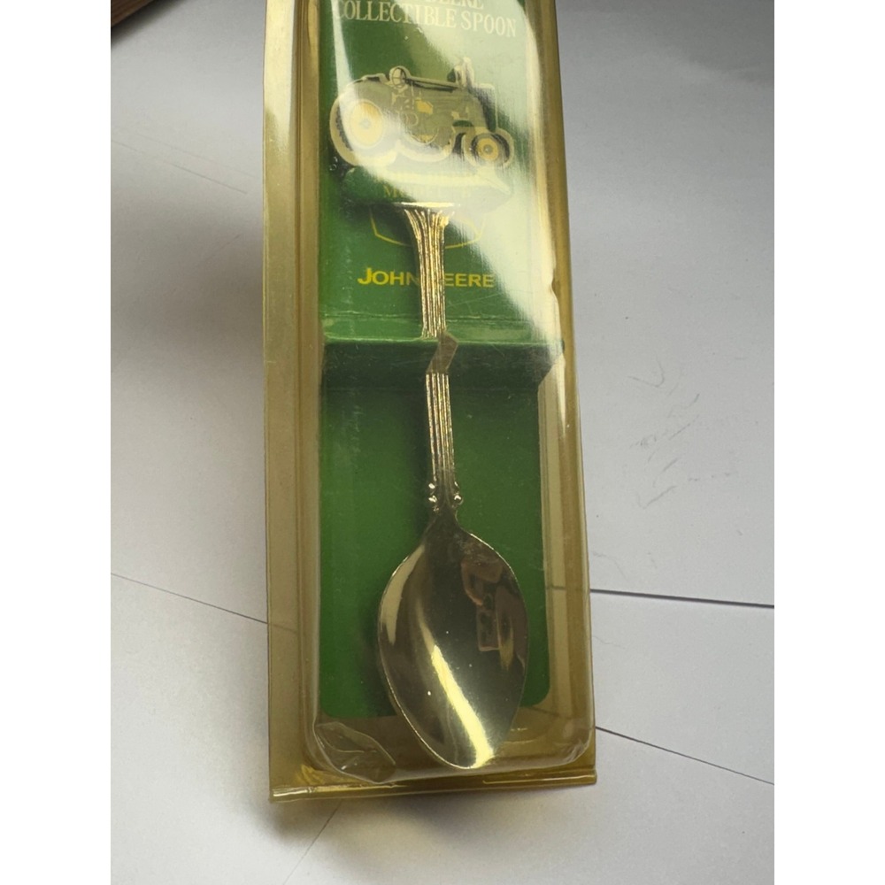 John Deere Collectible Spoon Model B Tractor Enameled Souvenir New in Pack